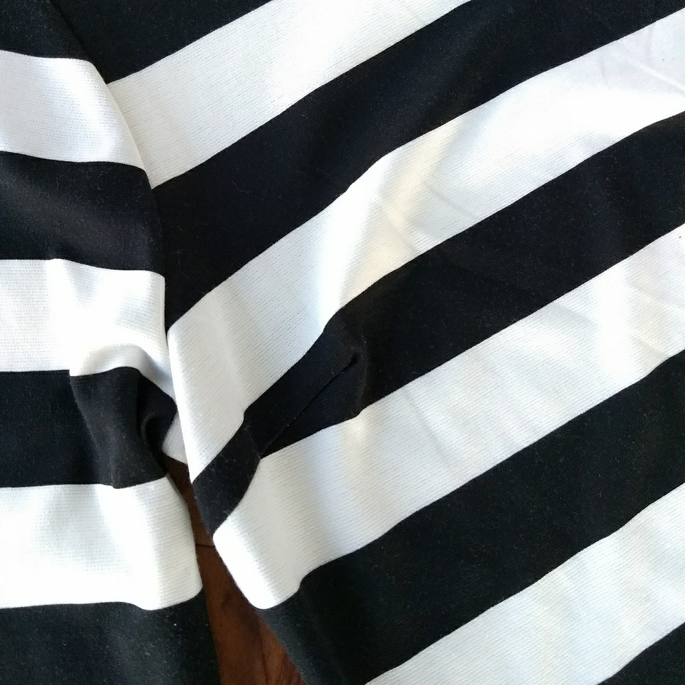Dorothy Perkins black & white striped shift dress - Picture 5 of 8